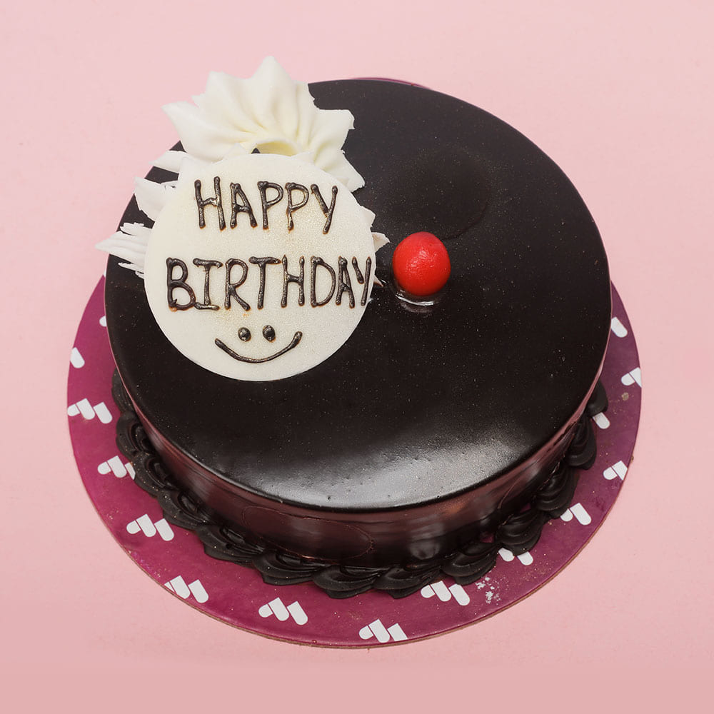Buy Online Chocolate Cream Cake To Make Someone's Day More Special |