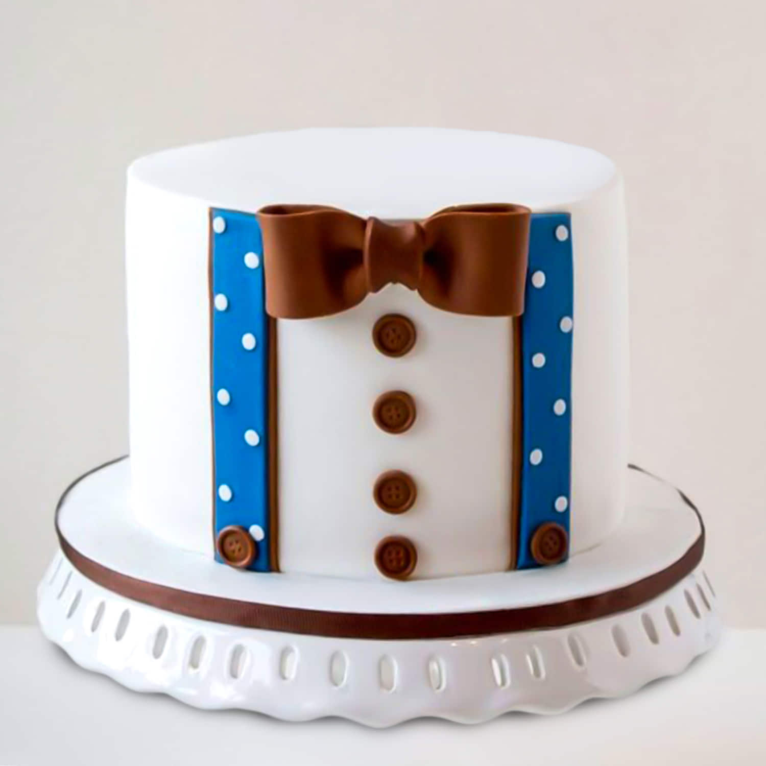 Gentleman Chocolate Fondant Cake |