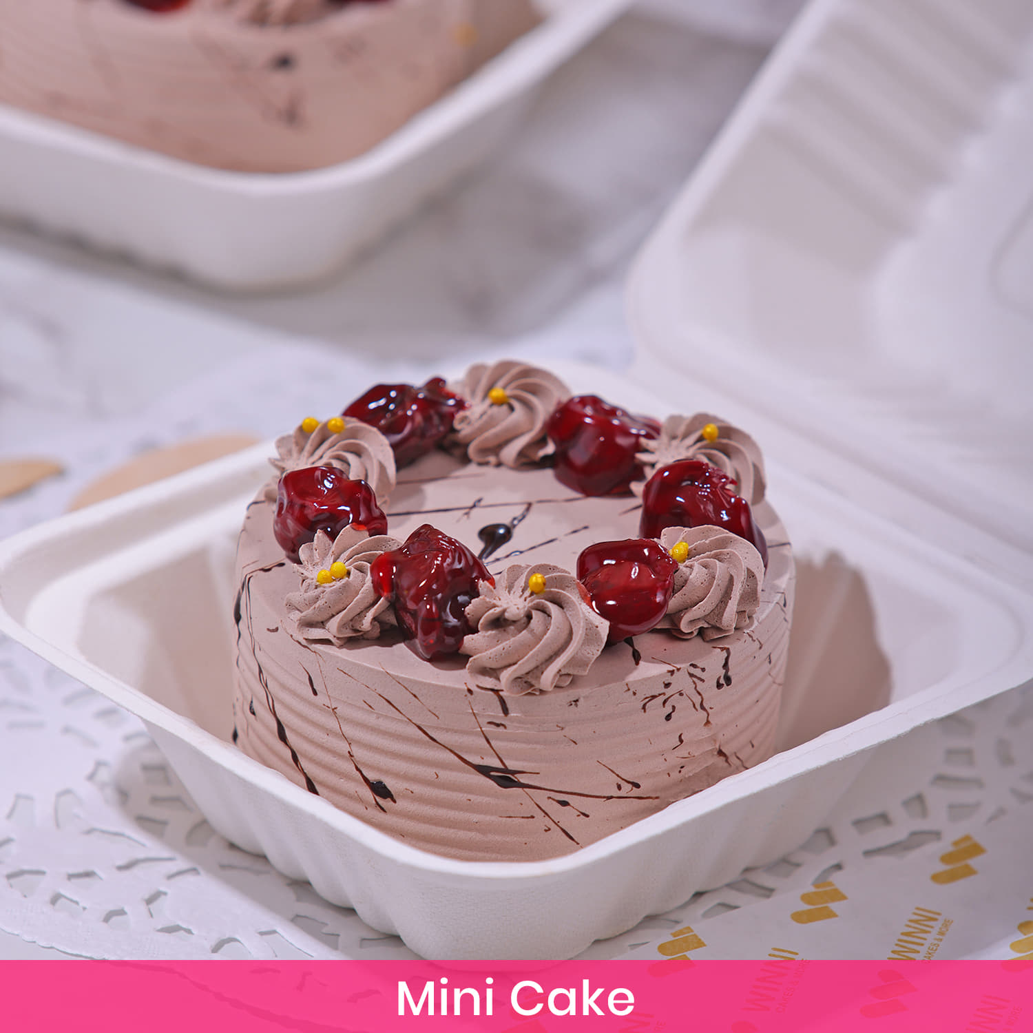 Luscious Mini Chocolate Cake 300 Gms |