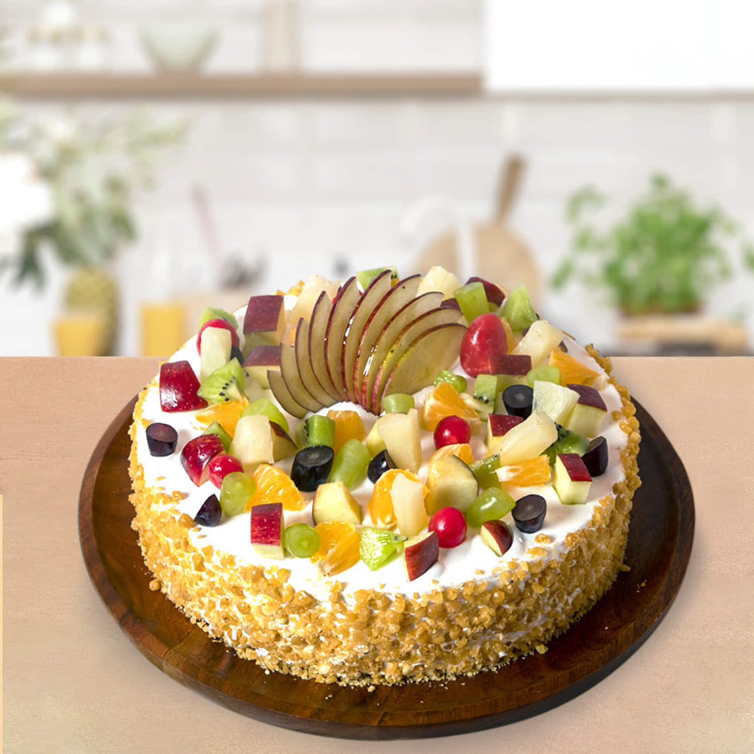 Fruity Crunchy Cream Cake |