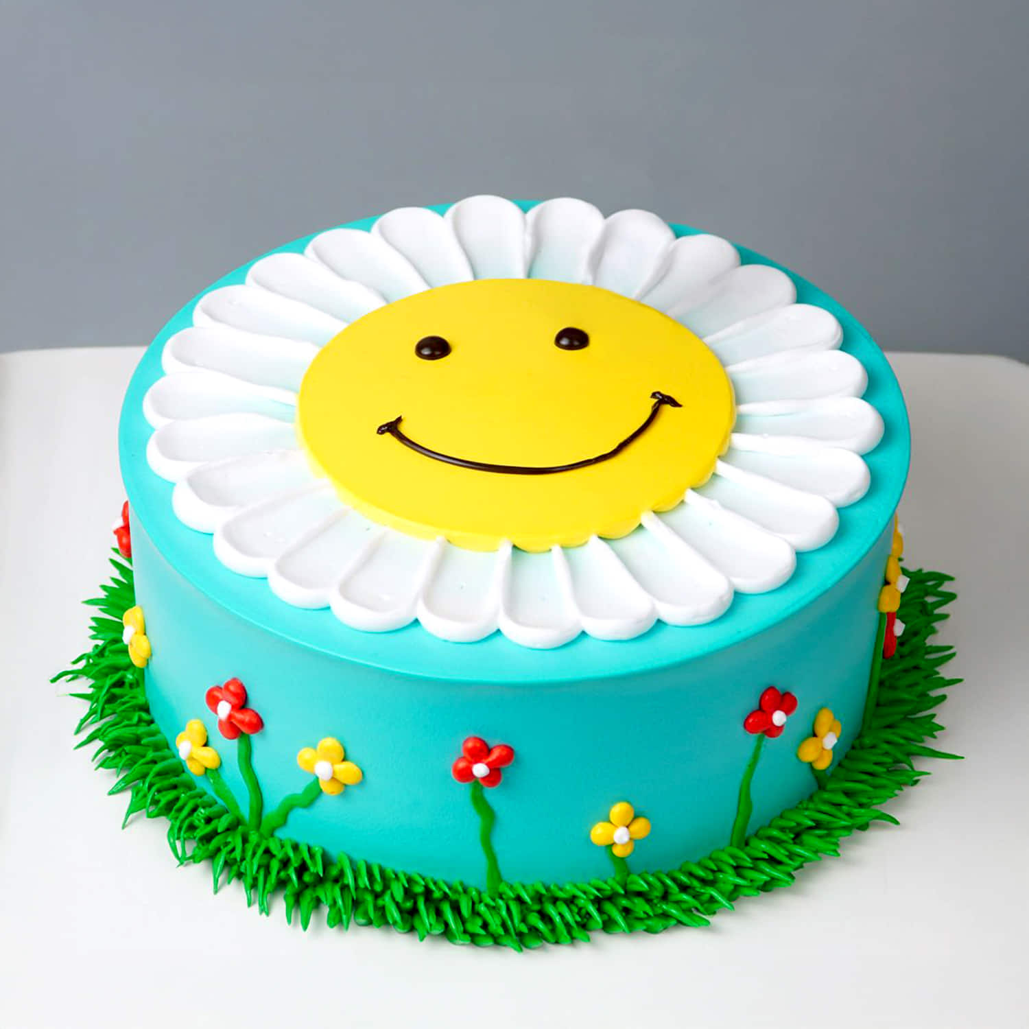 Keep Smiling Pineapple Cake |