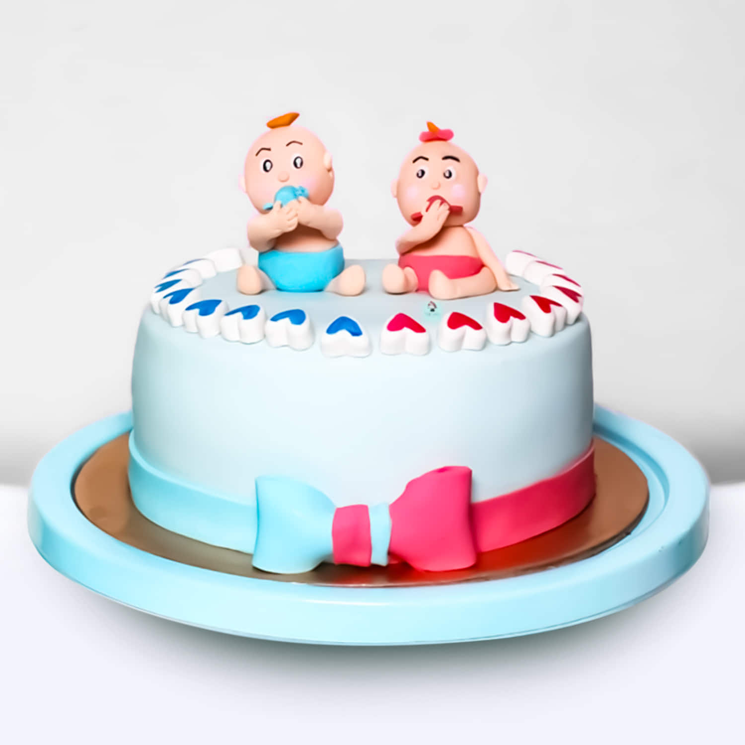 Cute Baby Shower Theme Cake |