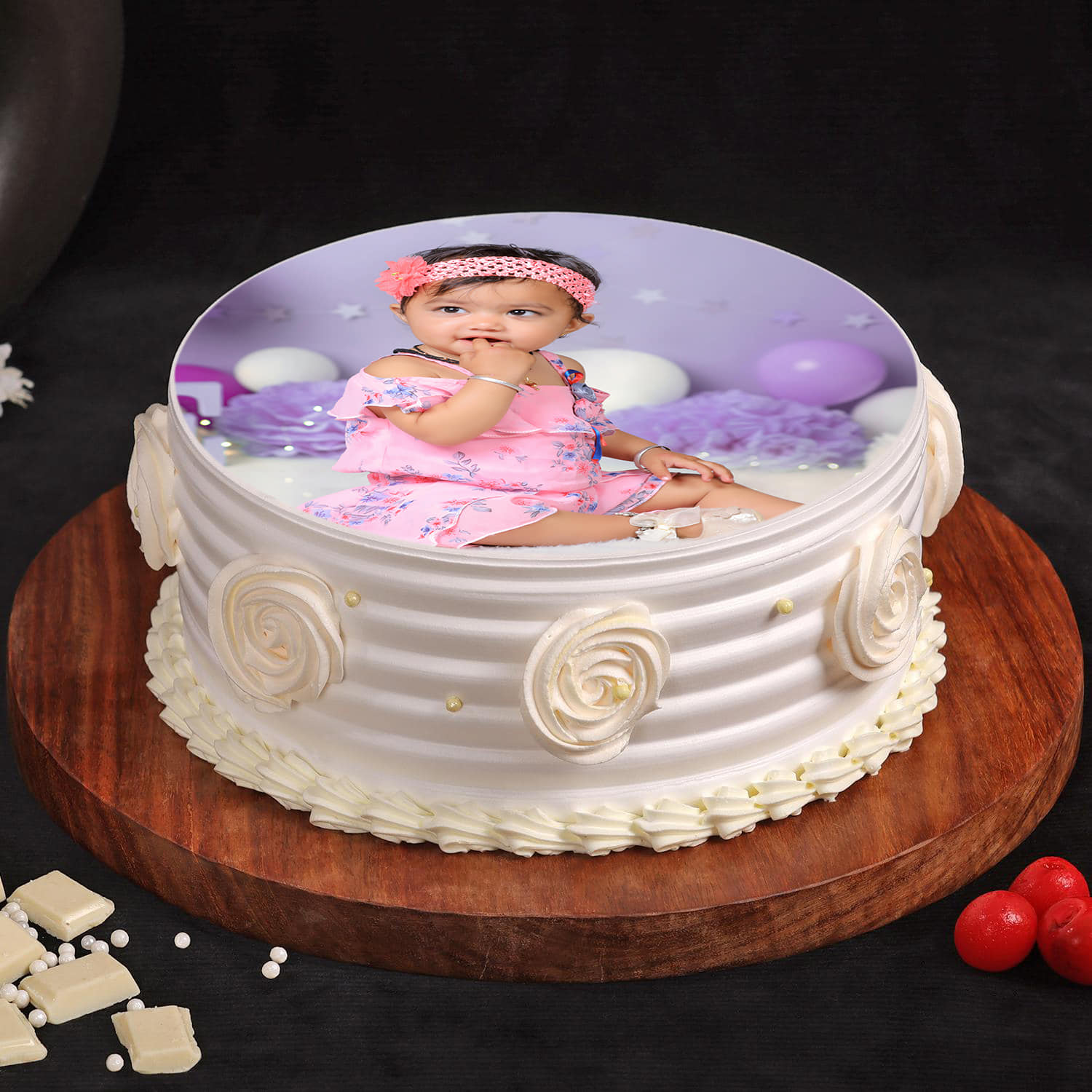 Flowery Personalized Vanilla Cake |