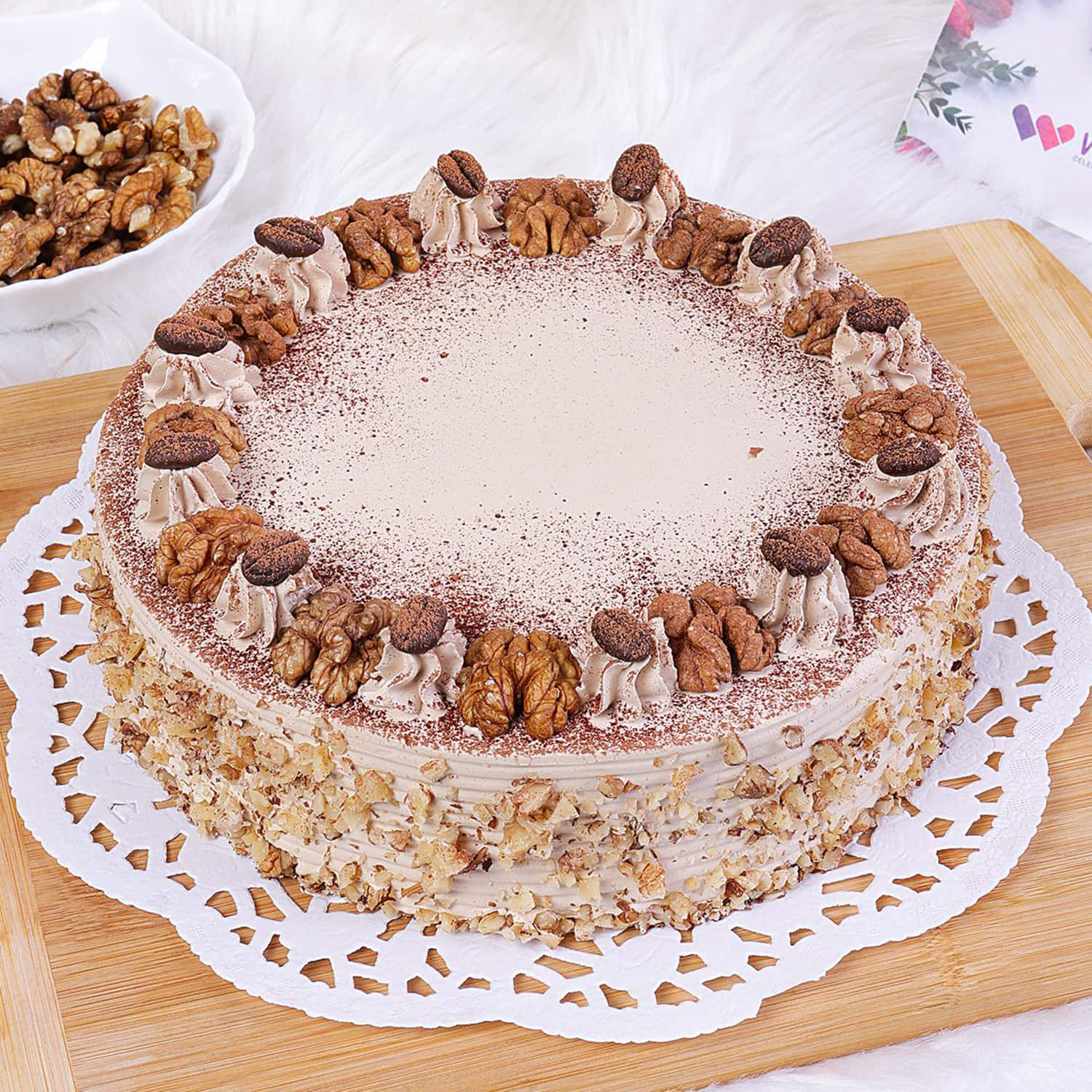 Rich Walnut Cream Cake |