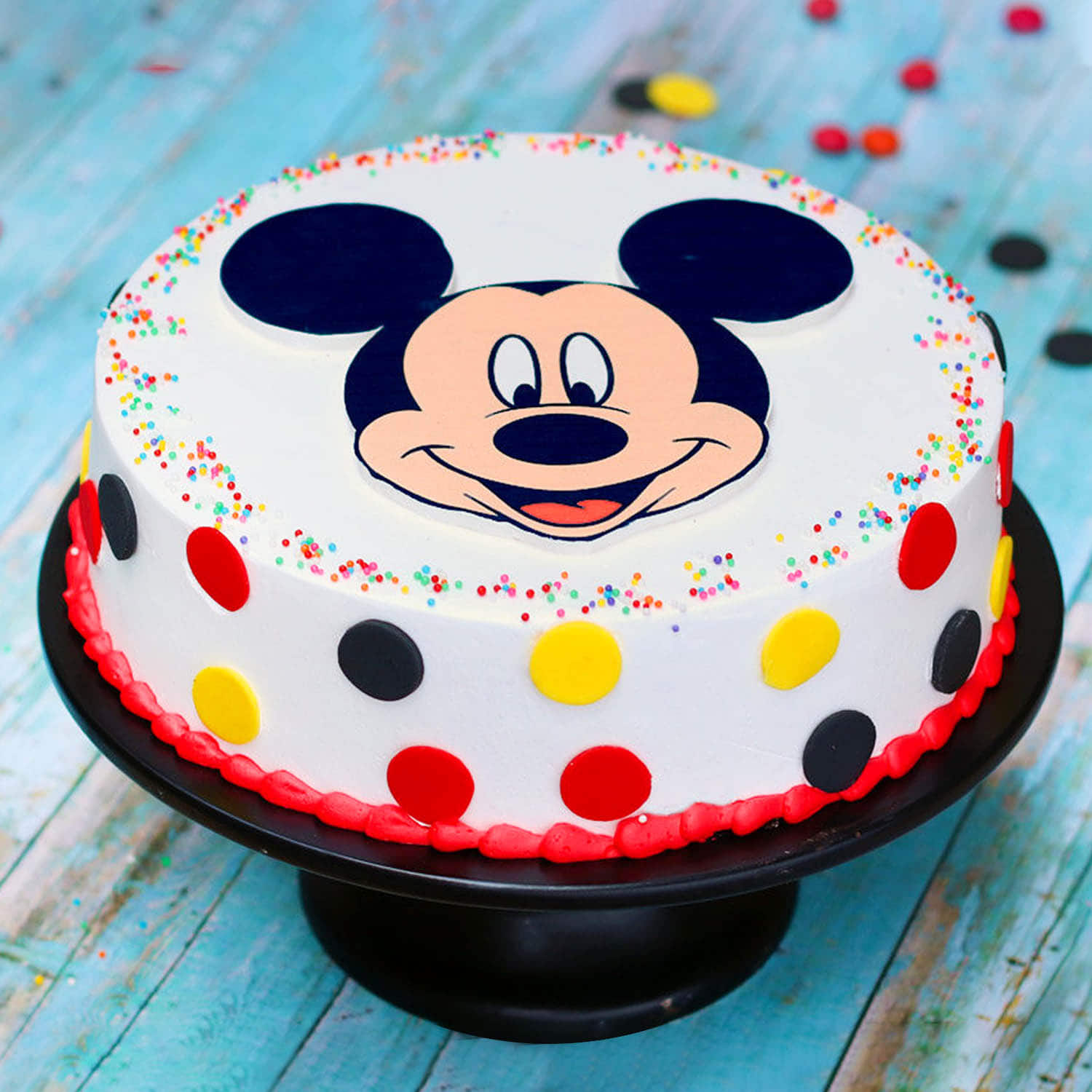 Dot Art Mickey Mouse Cake |