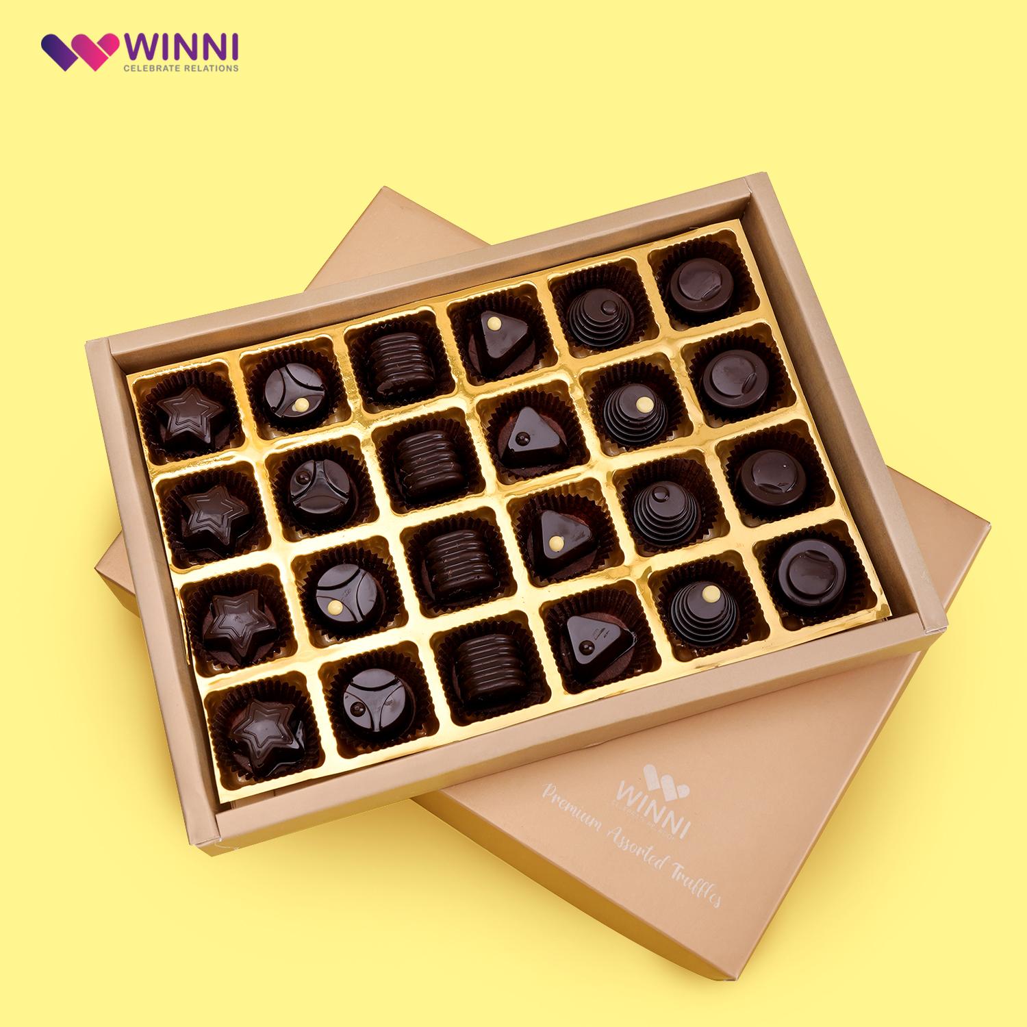 Sweeter Festive Dark Chocolate Fruit Mix Box |
