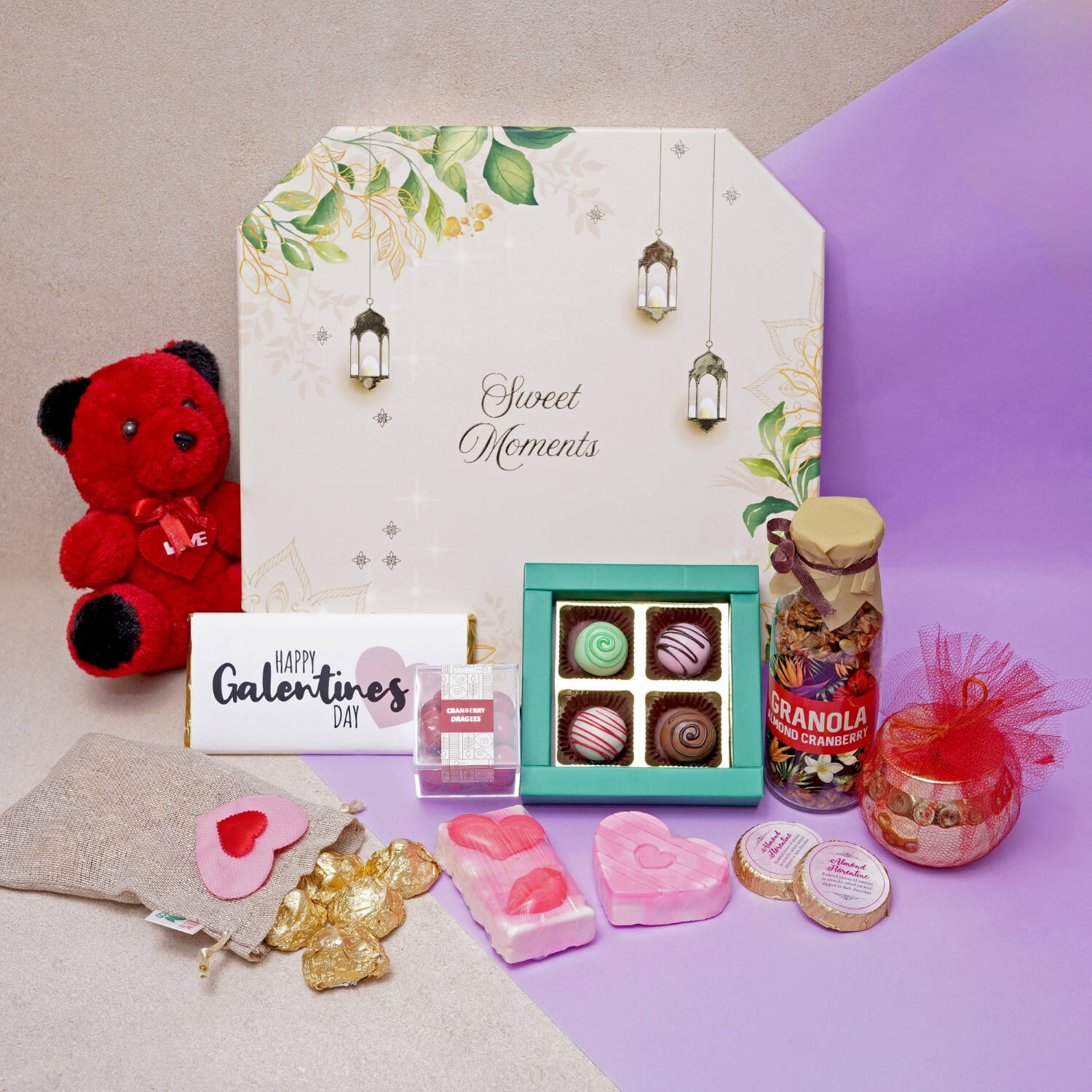 Exclusive Galentines Day Treats Box |