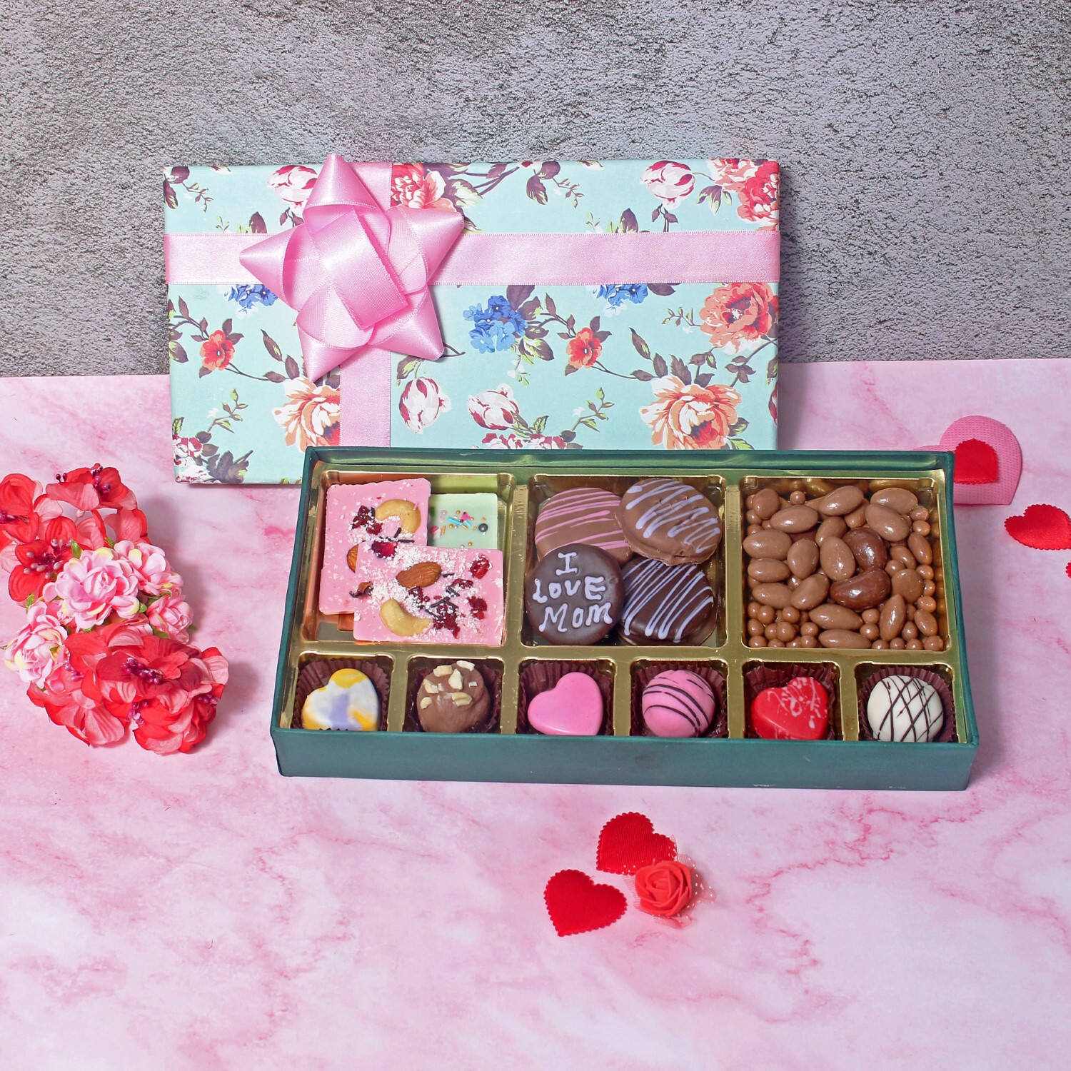 Gourmet Chocolate and Cookies Mix for Mom |