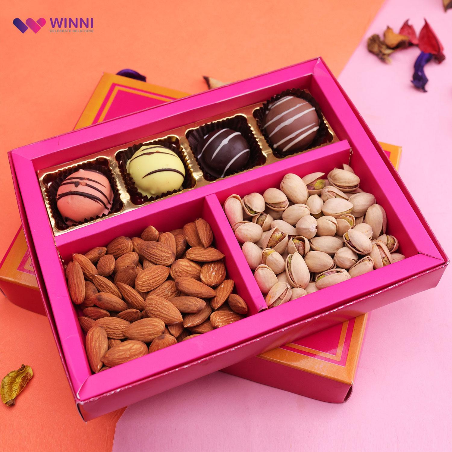 Sweet And Crunchy Combo Gift |