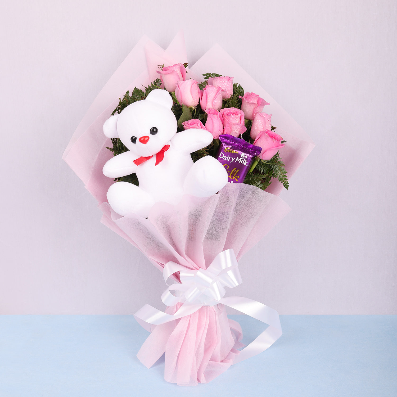 Wonderful Pink Roses Display |
