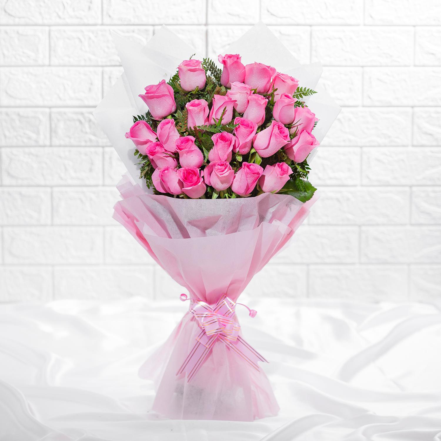 Passionate Love Pink Roses Bouquet |