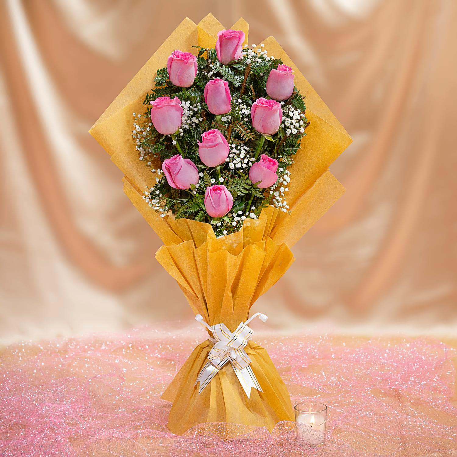 Amber Embraced 10 Pink Roses Bouquet |