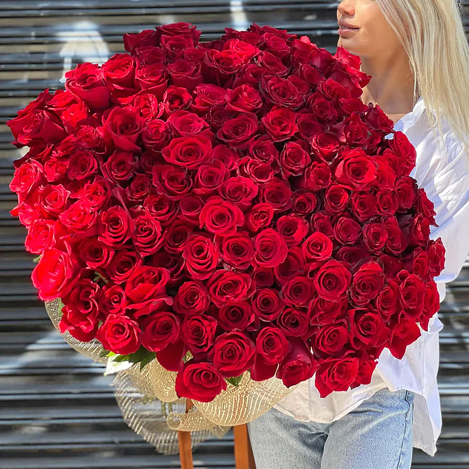 Red Rose Key to Heart |