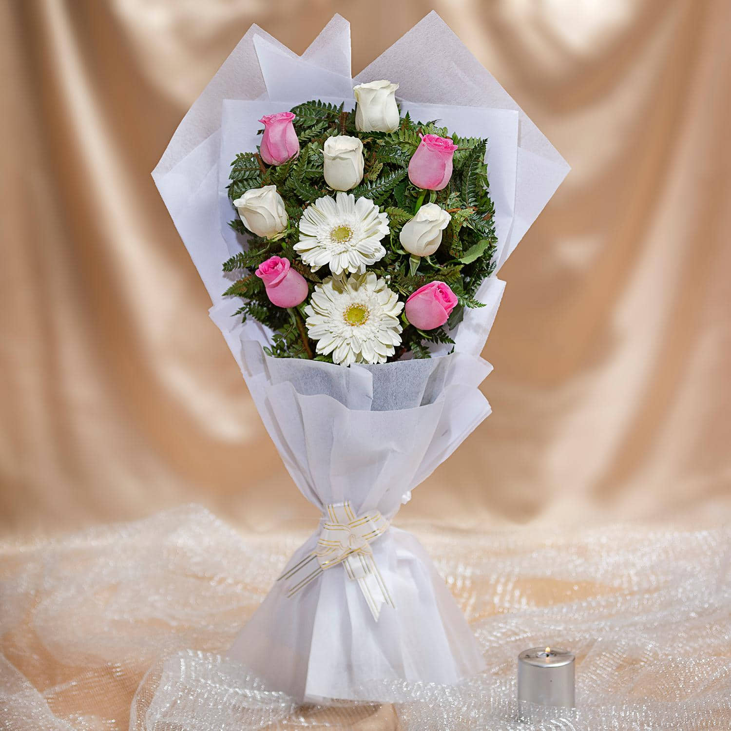 Pure Affection Roses And Gerberas Bouquet |