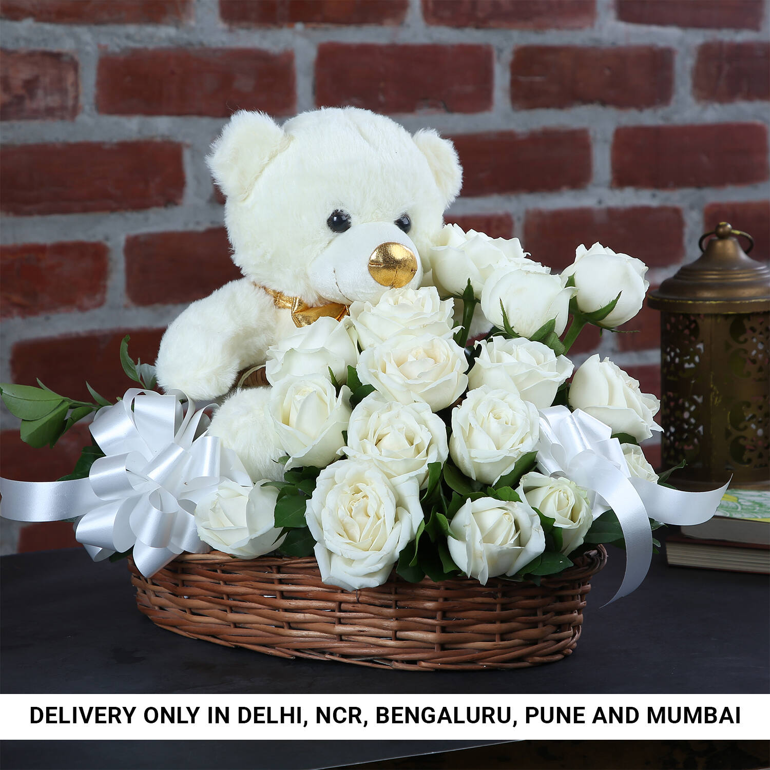 Heartfelt White Roses |