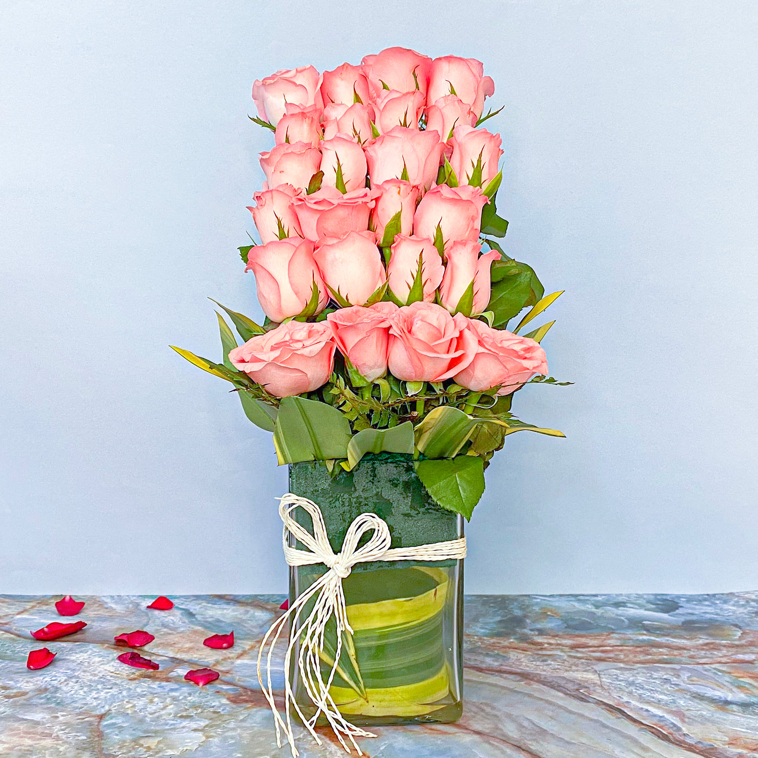 Romantic Pink Roses Glass Vase Arrangement |