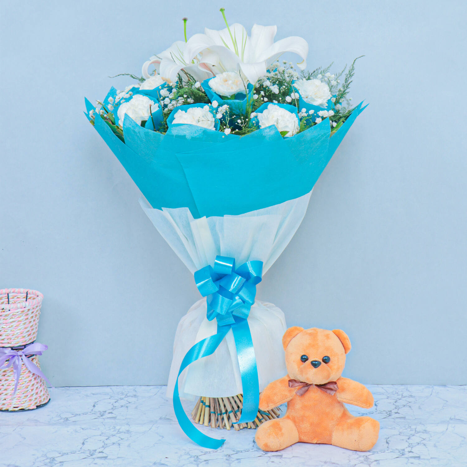Premium White Bouquet |