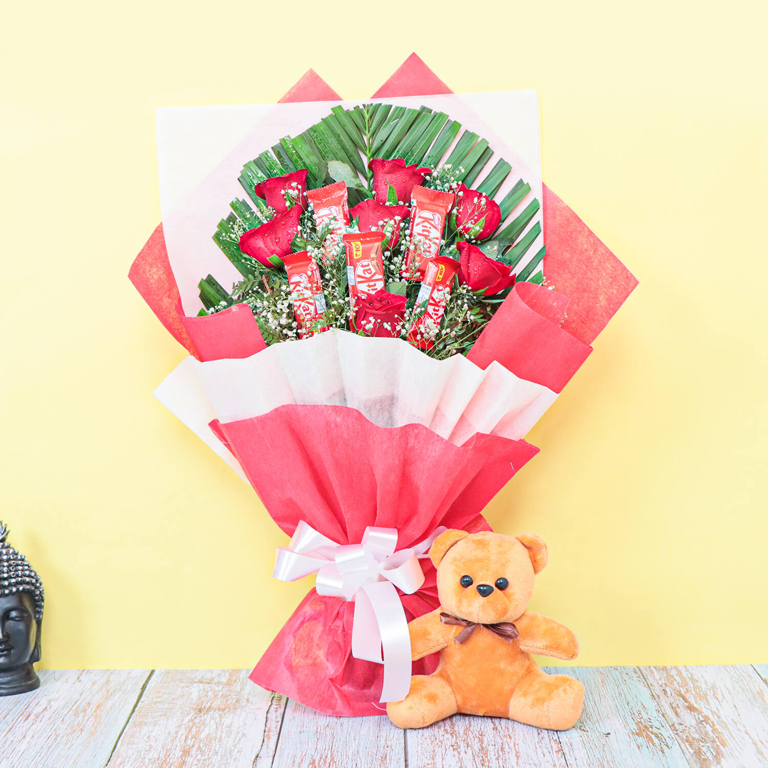 Red Admirable Rose Bouquet |