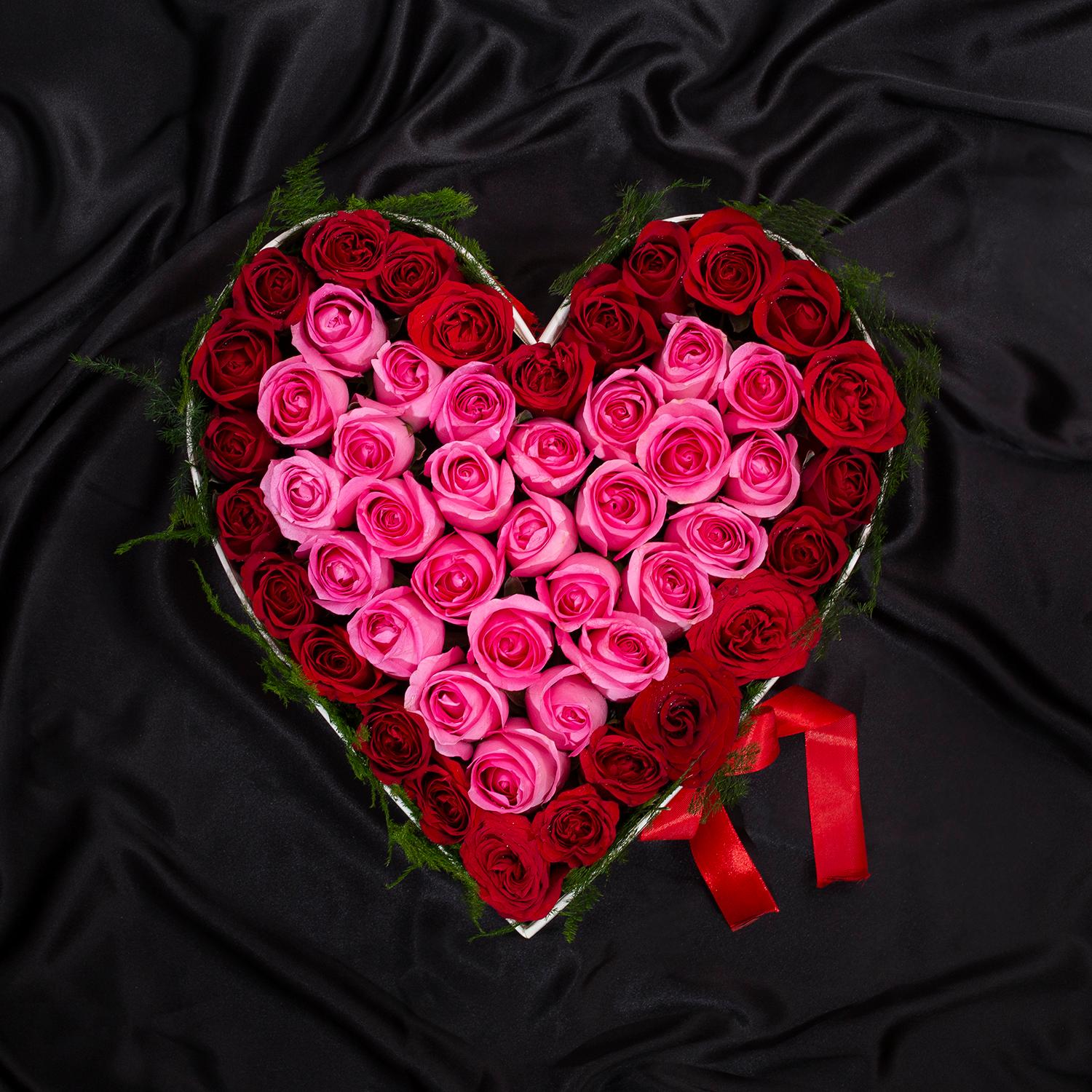 Enormous Heart Roses Arrangement |