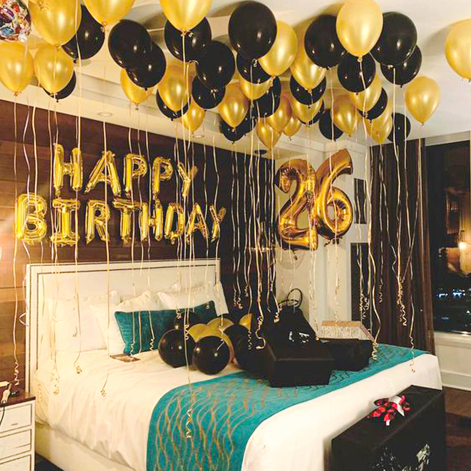 Sparkling Balloon Decoration |