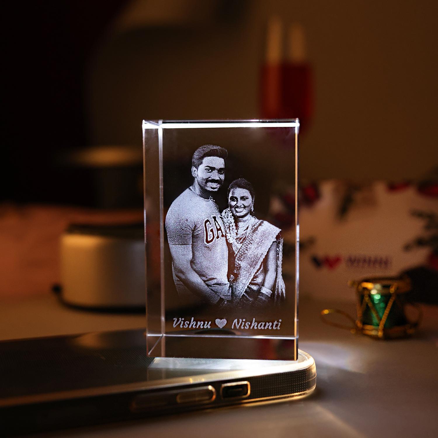 Personalised Crystal Tabletop With Base |