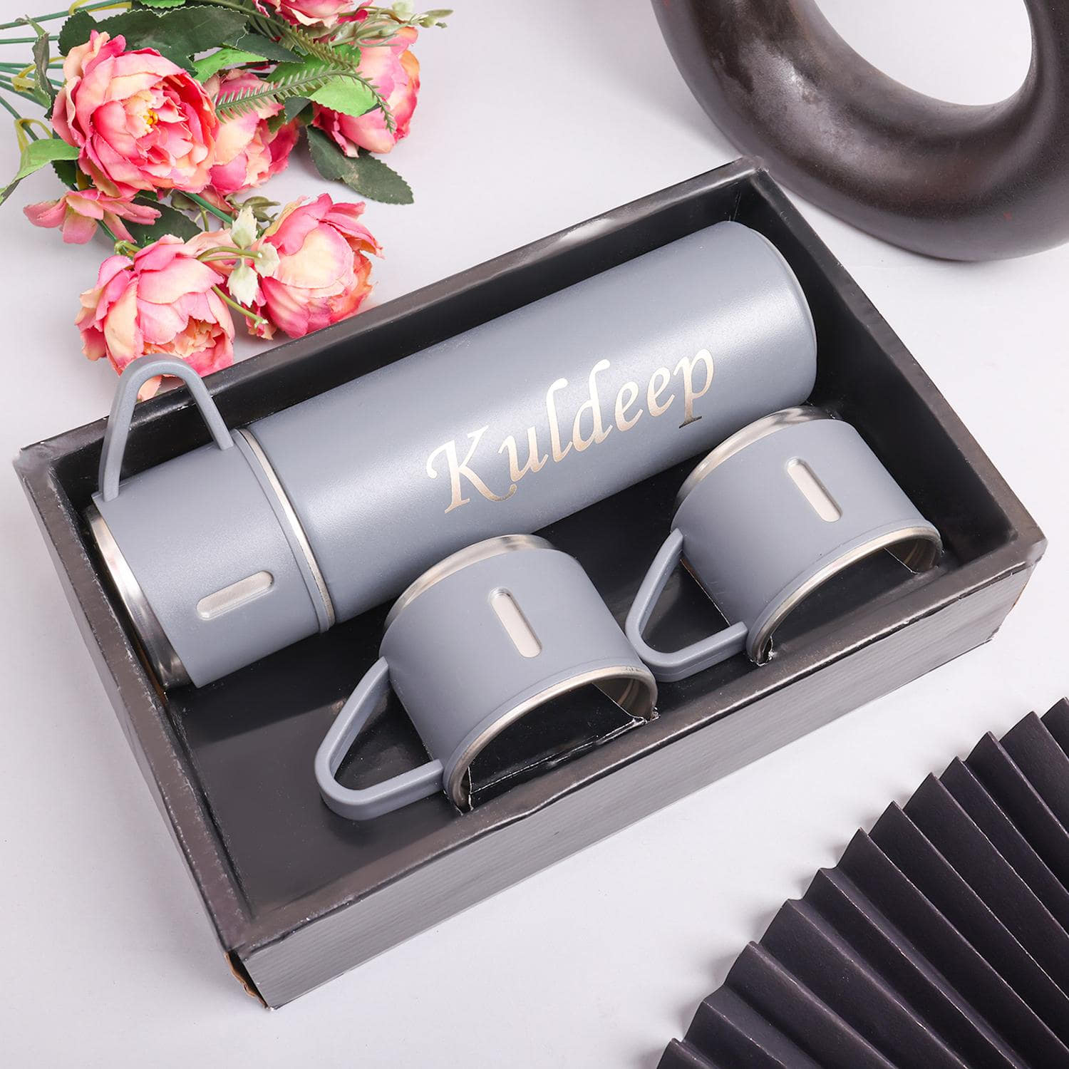 Personalized Vacuum Flask Set With 3 Cups |