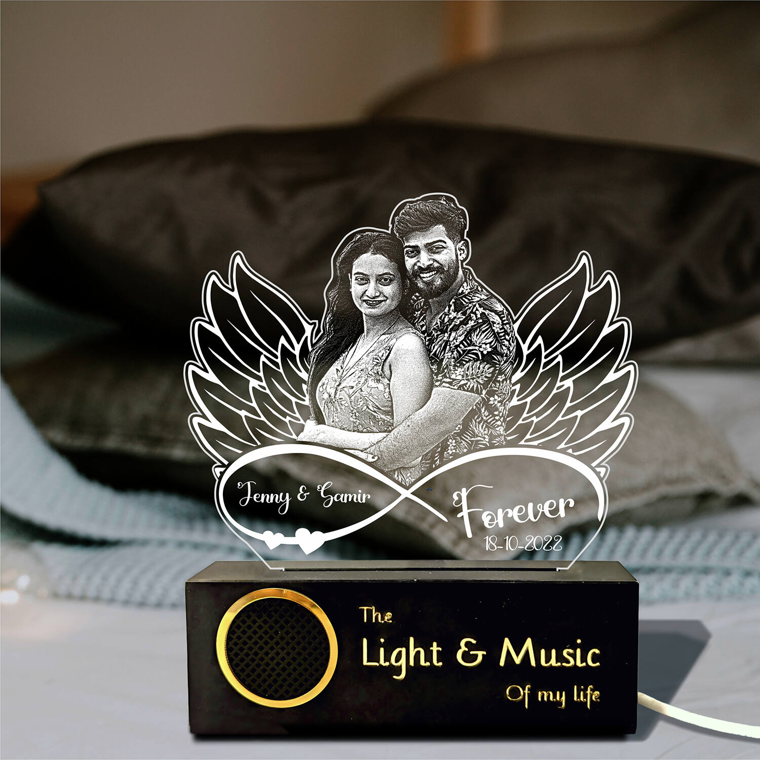 Personalised Timeless Lamp with Speaker Base |