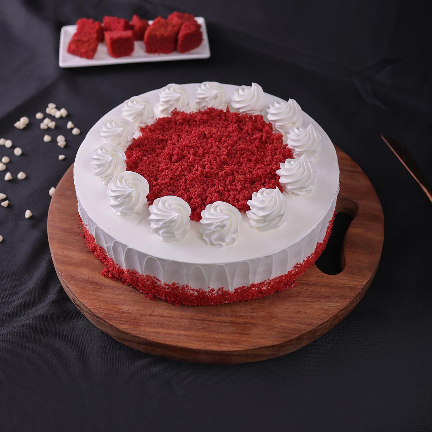 Scrumptious Red Velvet Cake |