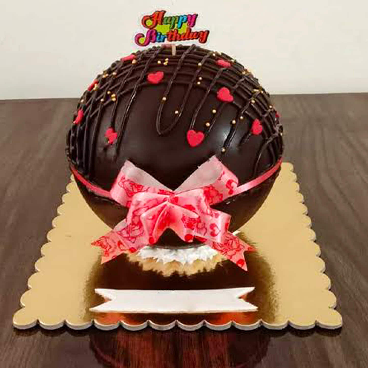 Love Pinata Cake |