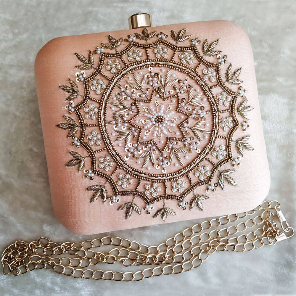 Handwork Clutch |